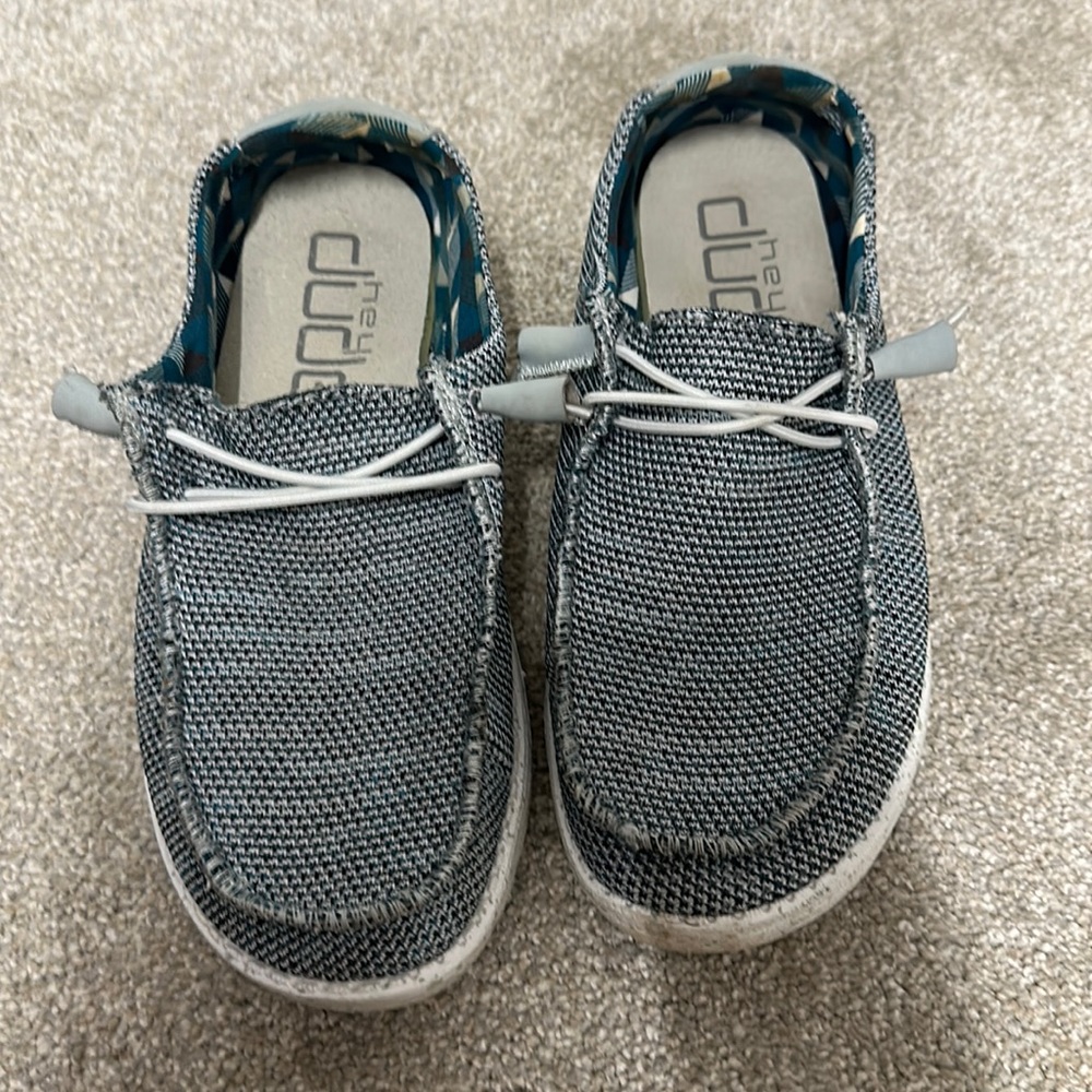 Hey Dudes. Women’s size 8. Blue. Canvas